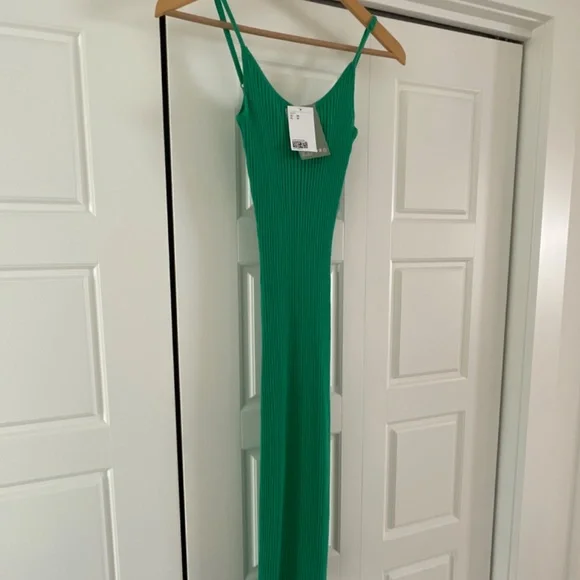 H&M Ribbed bodycon dress - Picture 4 of 5